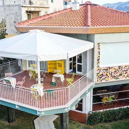 La Foresteria Di Maestina บาร์เชลโลนา-ปอซโซ ดี กอตโต ภายนอก รูปภาพ